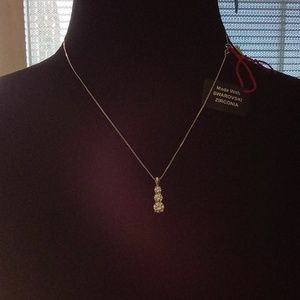 Genuine Swarovski Zirconia pendant and chain